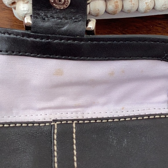 Coach vintage y2k black with silver hardware soho wristlet with lavender inside - Picture 10 of 16